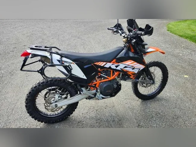 KTM 690 Enduro R 2012