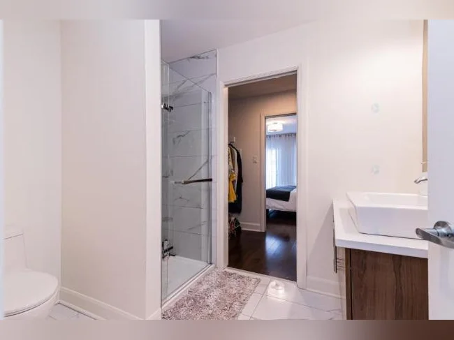 À louer – Magnifique condo 4 ½ à Pointe-aux-Trembles – 1 650 $/mois thumbnail 8