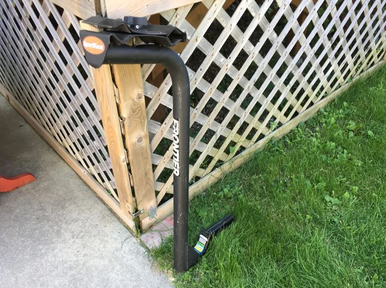 Support pour deux vélos