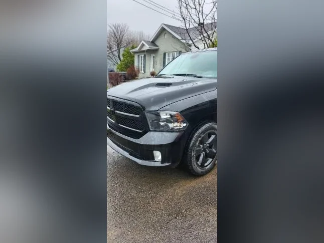 Dodge ram thumbnail 3