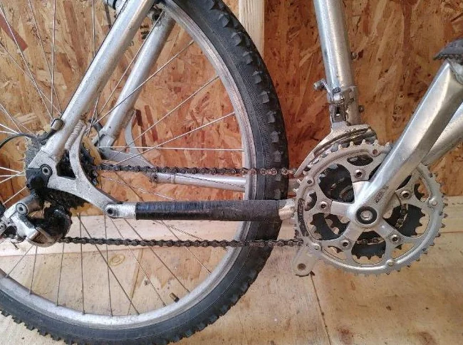 Vélo montagne double suspension aluminium GT 26 pouces thumbnail 3