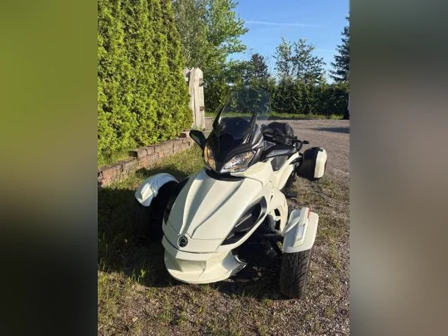 Can-Am Spyder LIMITED RT 2013 thumbnail 3