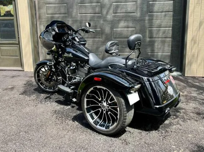 Harley-Davidson Road-Glide-3 FLTRT-2023