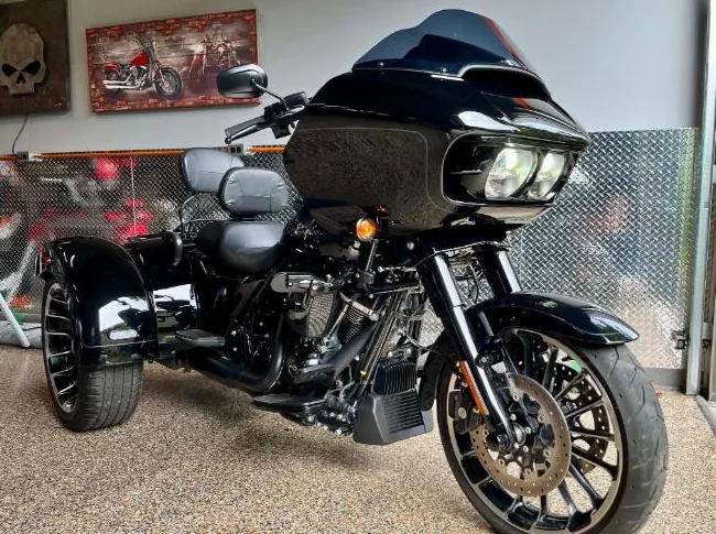 Harley-Davidson Road-Glide-3 FLTRT-2023 thumbnail 3