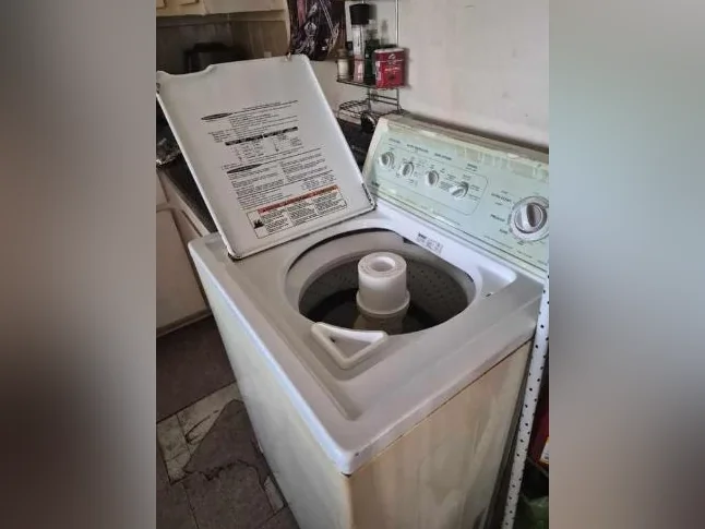 Laveuse Kenmore 90 Series washing machine, works well / bon état