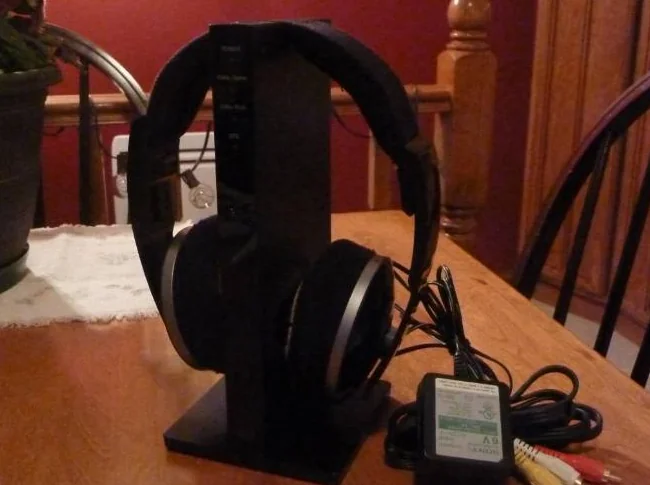 Casque d'écoutes (headphones) sans-fil SONY
