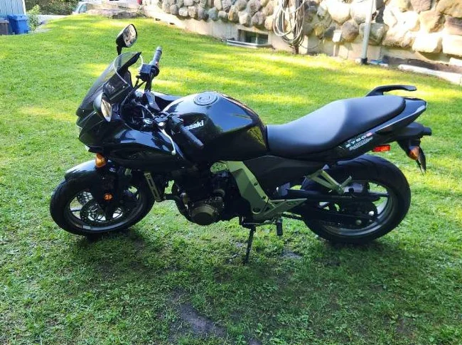 Kawasaki z750 2006 thumbnail 2
