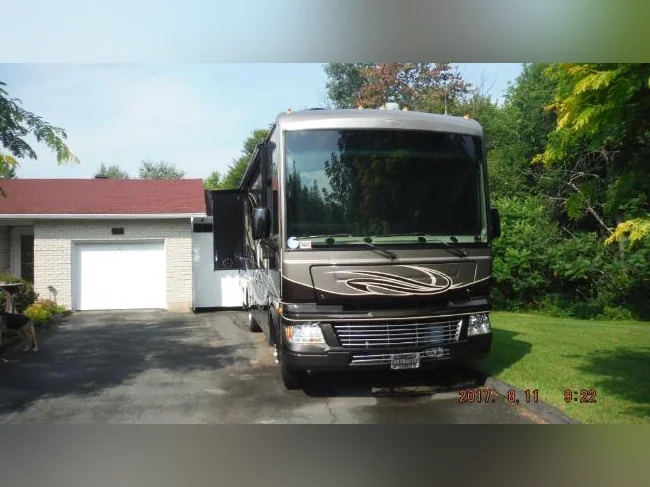 2015 Classe A Fleetwood Bounder 35K 36 pi. FullPeint thumbnail 2
