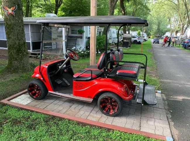 Kart de golf à vendre, de marque EZGO