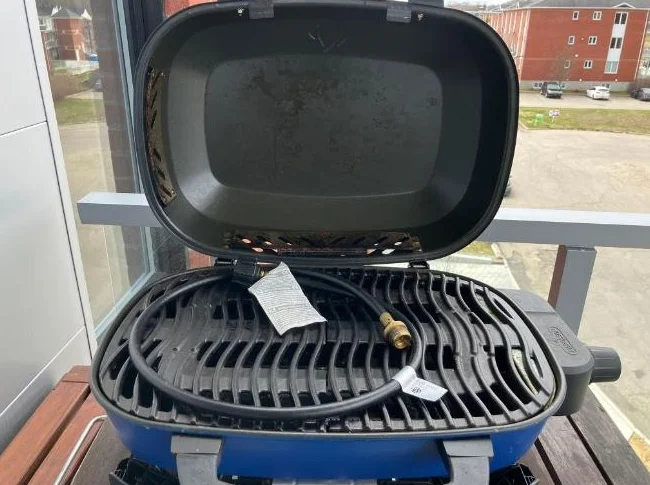 BBQ Napoleon portatif au propane 21 X 13 pouces thumbnail 6