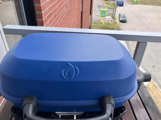 BBQ Napoleon portatif au propane 21 X 13 pouces thumbnail 2
