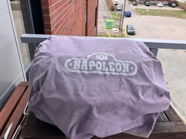 BBQ Napoleon portatif au propane 21 X 13 pouces thumbnail 8