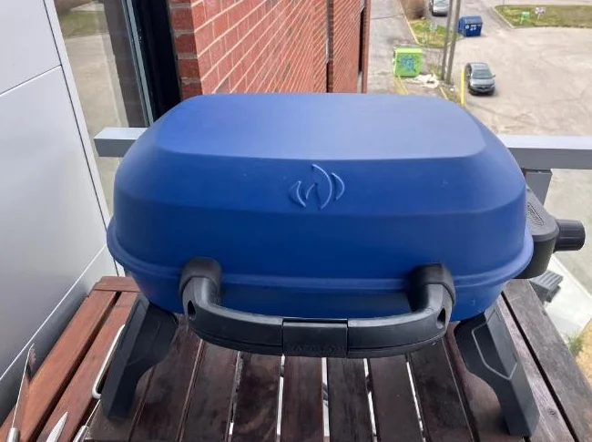 BBQ Napoleon portatif au propane 21 X 13 pouces thumbnail 3