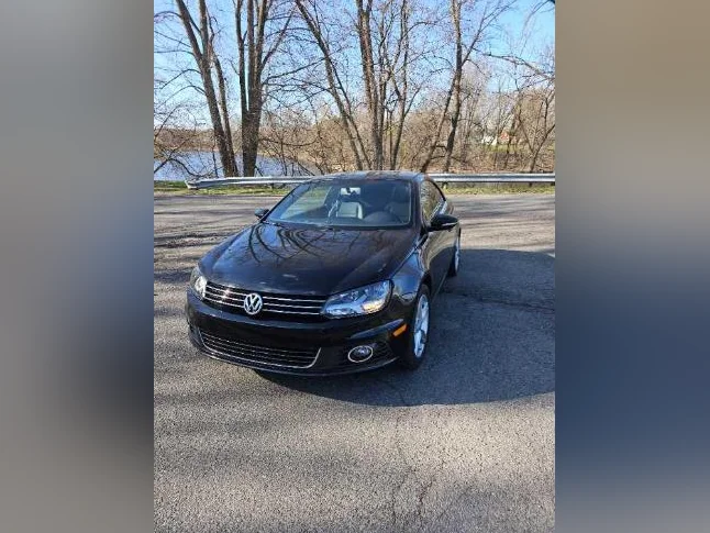 Volkswagen EOS 2014 a vendre thumbnail 2
