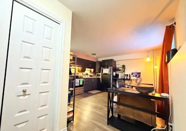 Appartement d'une chambre disponible pour le 1er août thumbnail 8