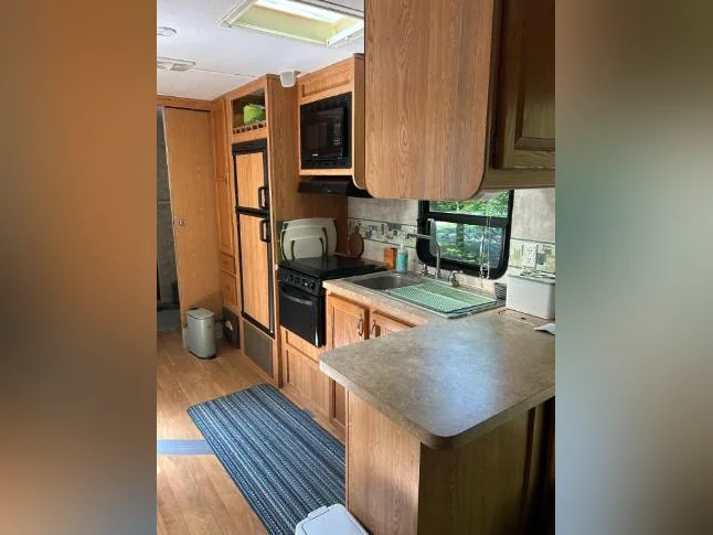 Roulotte Cherokee  30 pieds thumbnail 4