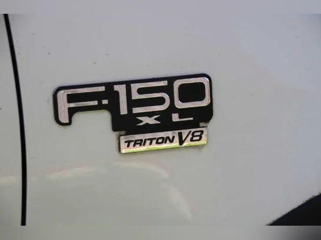 Ford F150 2000 XL, 122000 km 4X4 boite de 8 pieds thumbnail 10