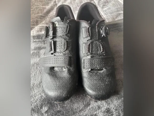 Soulier bontrager thumbnail 4