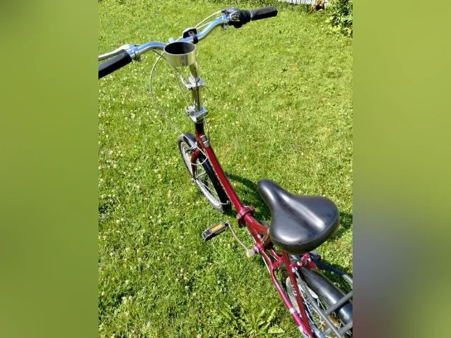 vélo pliable schwin de 6 vitesses