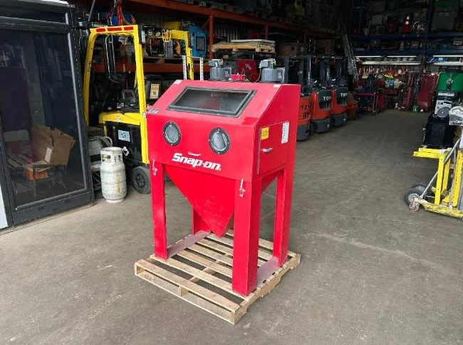 Cabinet de sablage au jet Snap-On YA435 Sandblast Abrasive Blast Cabinet thumbnail 2