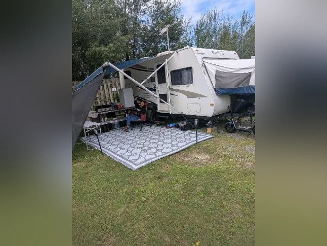 2007 cruiser trailer lite thumbnail 4