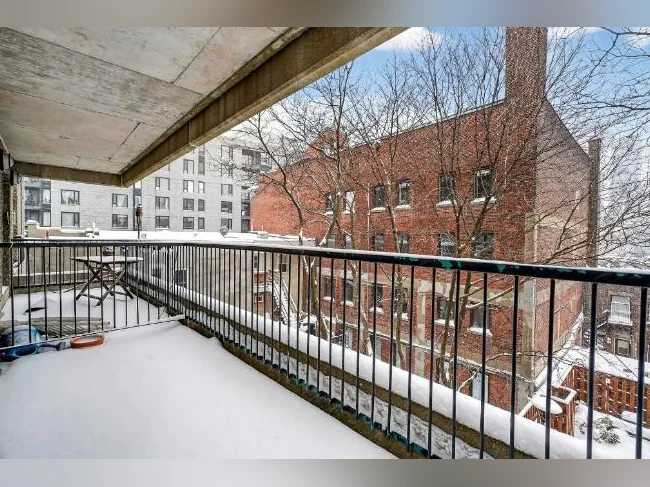 3 et demi meublé Vieux Montréal thumbnail 9