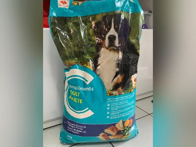 Nourriture chiens 1 pour 15 ou 2 sac pour 25$ thumbnail 2
