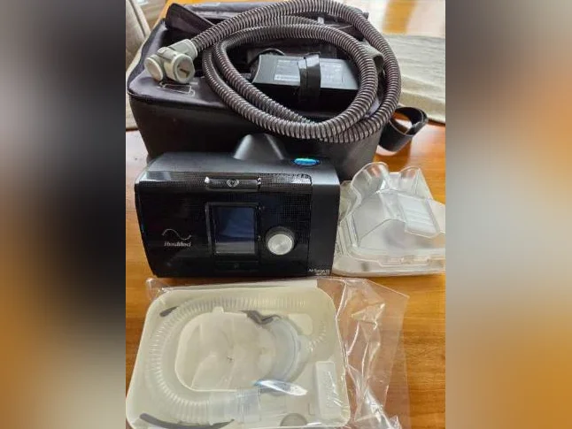CPAP RESMED AIR SENSE 10 thumbnail 2