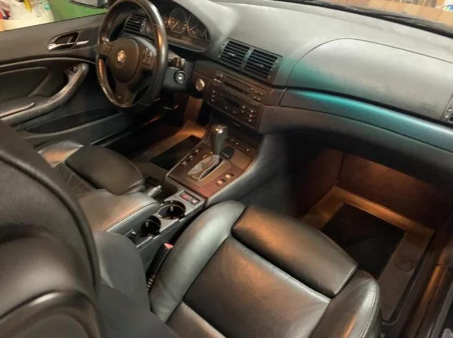 2006 E46 BMW 330Ci Cabriolet noire. thumbnail 9