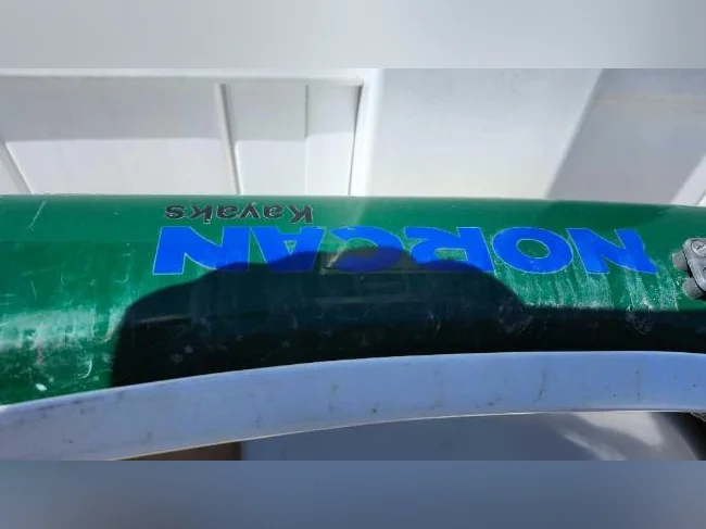 Kayaks de mer Norcan 16 pieds thumbnail 2