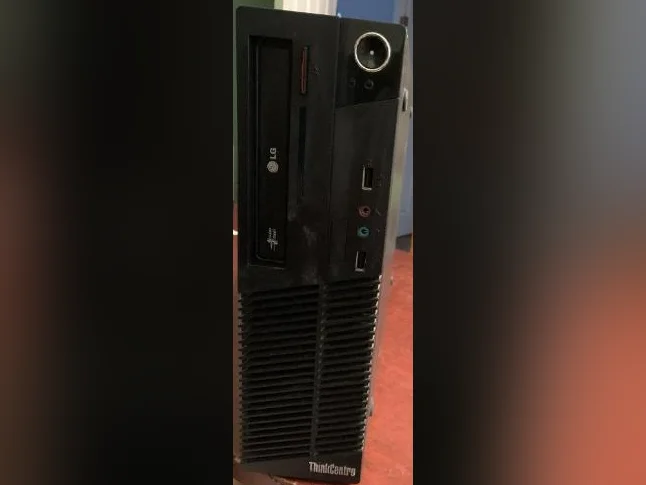 Ordinateur reconstruit Lenovo M73 sff thumbnail 2