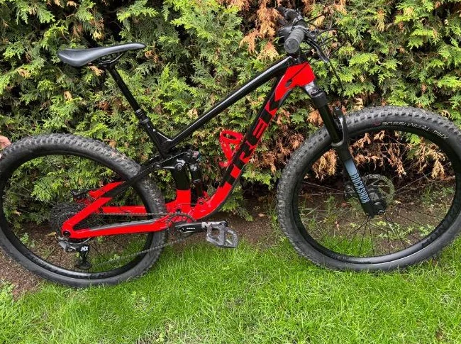 Vélo de montagne Trek black/Radioacti MG thumbnail 3