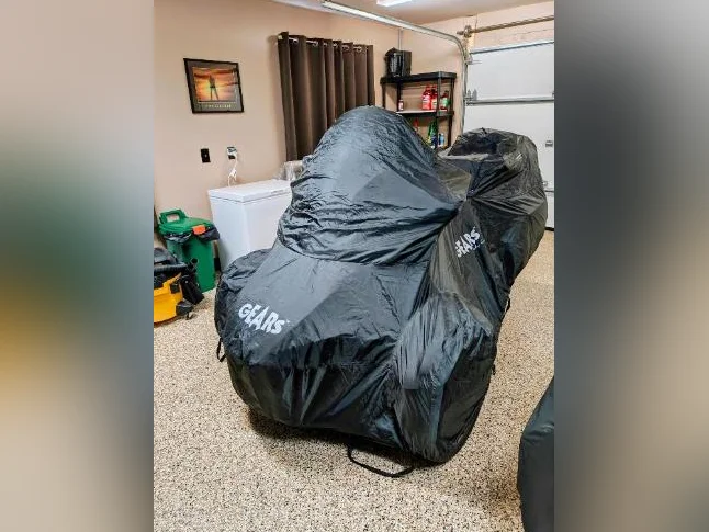Toile complète GEARS pour Can-Am Spyder 2020 et + avec appuie-bras