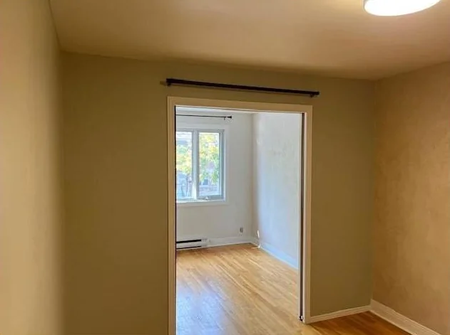 logement 3 1/2 thumbnail 5