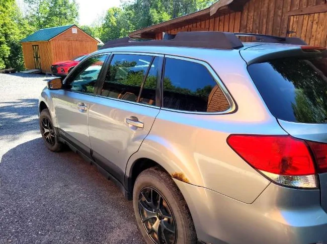 subaru outback thumbnail 3