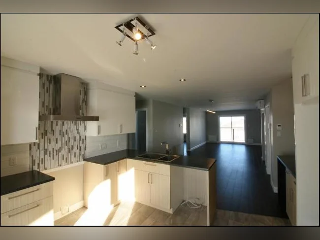 Logement 4½ à louer à Nicolet  *** 1 mois gratuit *** thumbnail 3