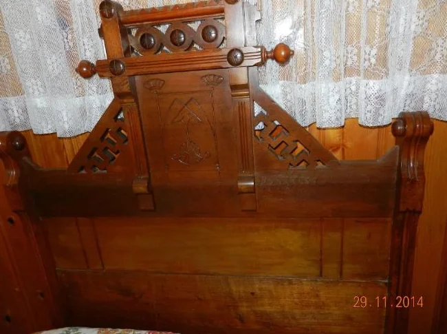 Mobilier de chambre ancien thumbnail 5