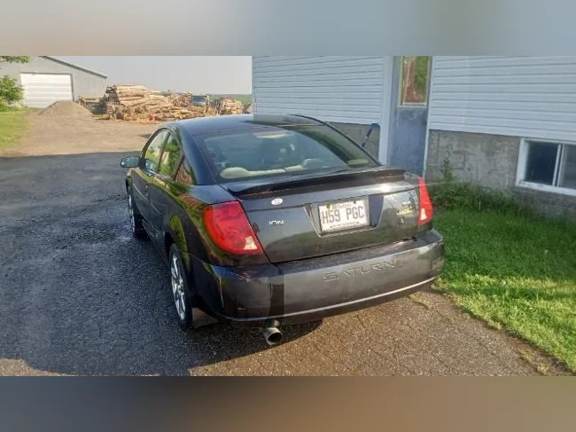 Saturn ion sport 2.4l 2+2 thumbnail 4