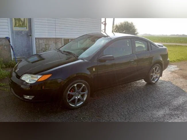 Saturn ion sport 2.4l 2+2 thumbnail 2