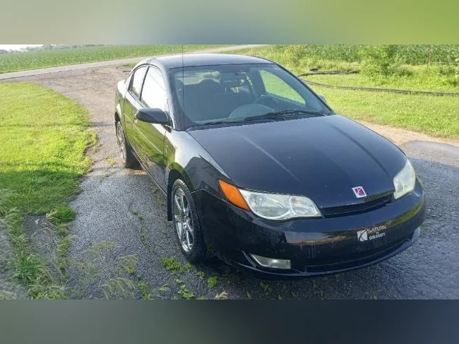 Saturn ion sport 2.4l 2+2