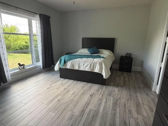 Maison à vendre avec vue panoramique et levers de soleil spectaculaire thumbnail 5