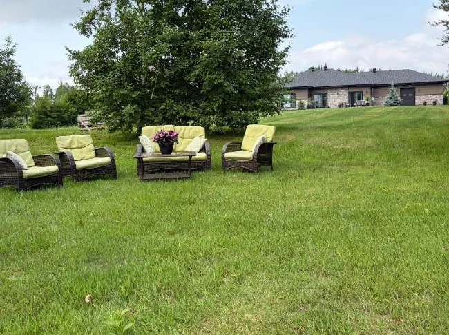 Maison à vendre avec vue panoramique et levers de soleil spectaculaire thumbnail 9
