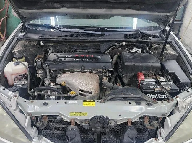 Toyota camry thumbnail 4