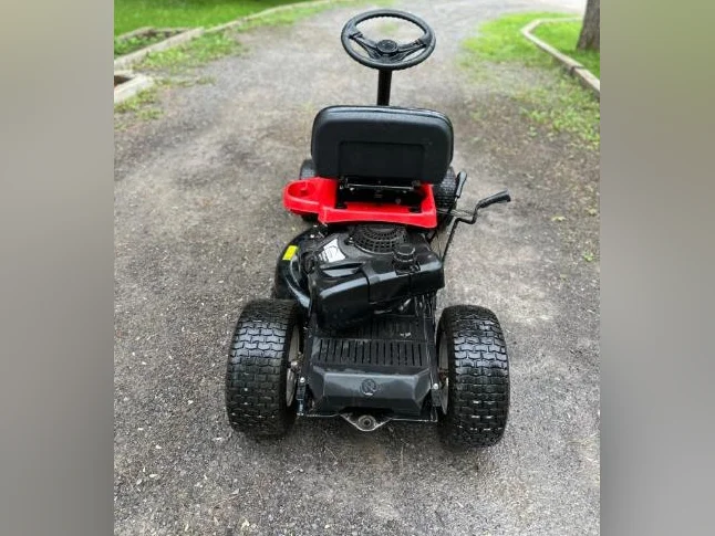 Tracteur à gazon