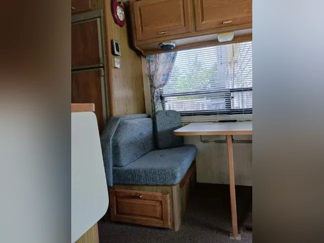 Motorisé Winnebago 1989 thumbnail 7
