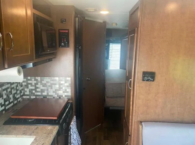 Winnebago Outlook 2019 24 pieds thumbnail 8