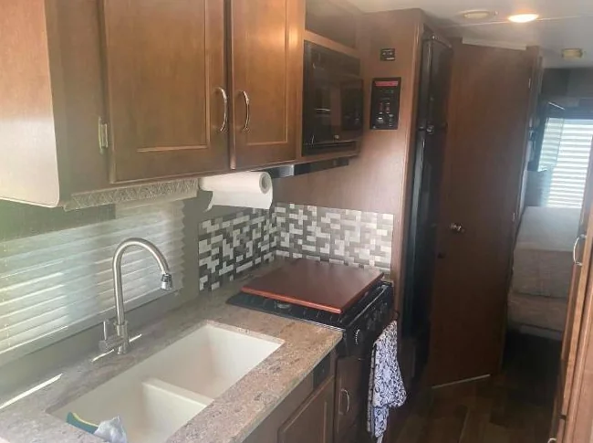 Winnebago Outlook 2019 24 pieds thumbnail 7