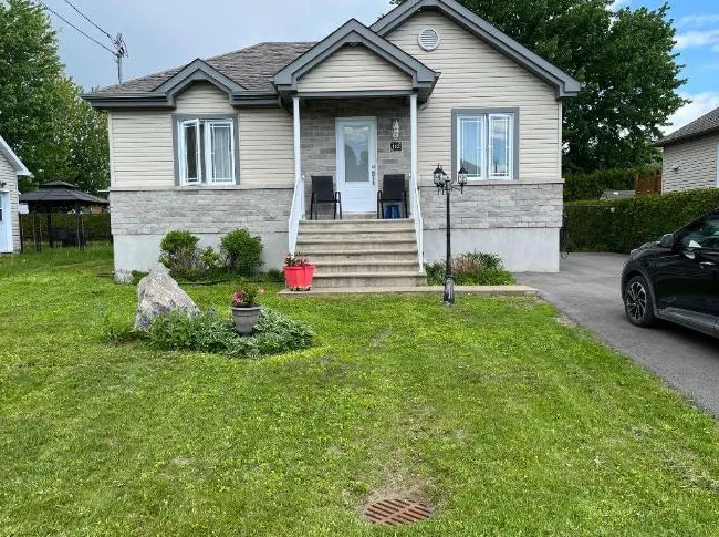 MAISON À VENDRE 3 CHAMBRES DANS LANAUDIÈRE