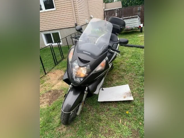 2008 Honda Silverwing thumbnail 8