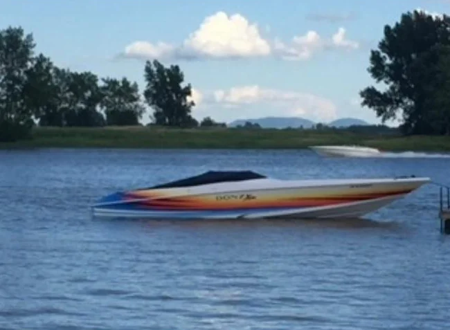 Donzi 35 ZR Fountain Baja